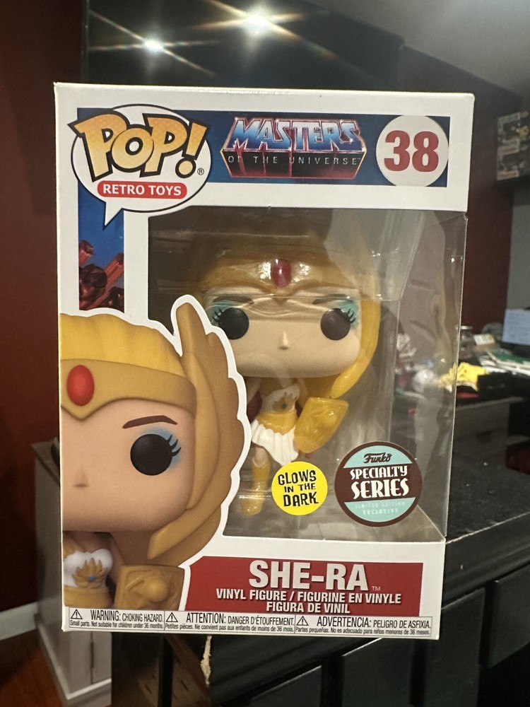 Glow in the Dark Funko POP Retro She-Ra Specialty Series Figure