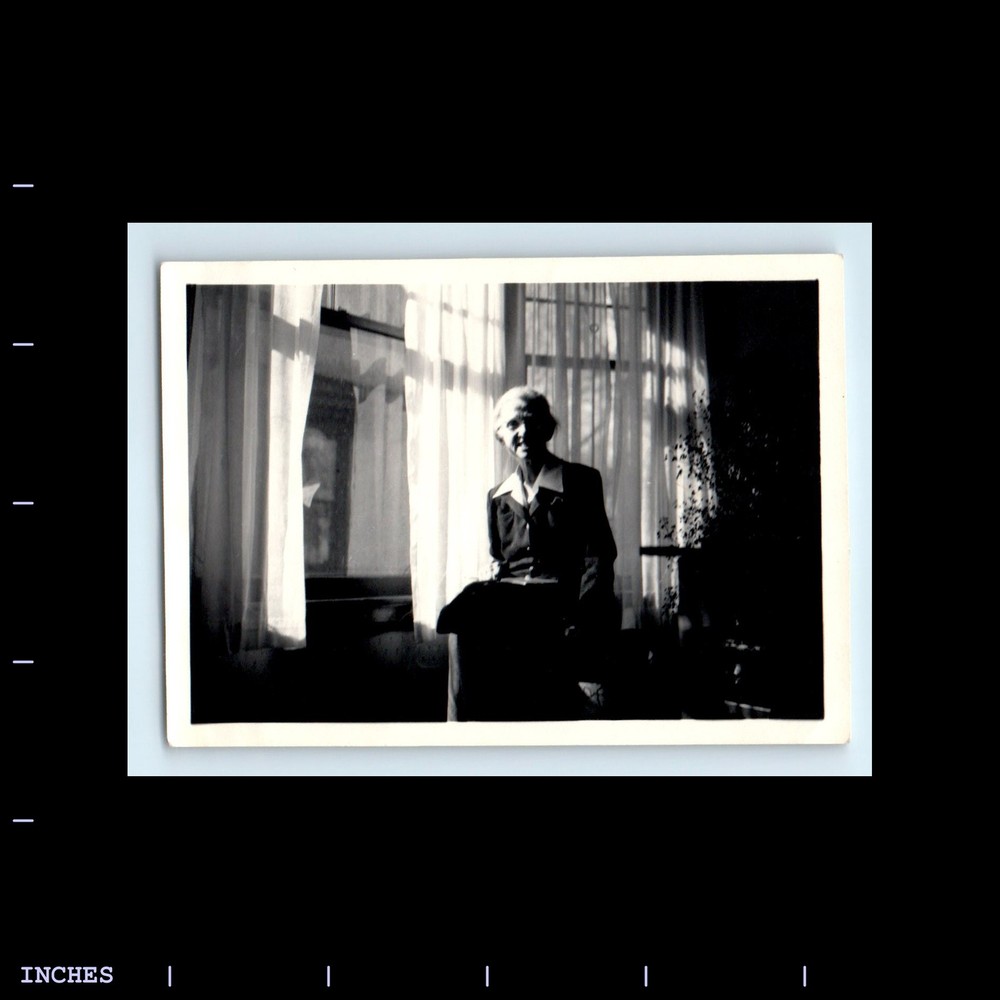 Old Vintage Photo OLDER WOMAN IN LIVING ROOM