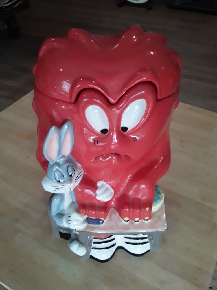 Vintage Cookie Jar with Bugs Bunny & Gossamer - Warner Bros. Studio - From 1997
