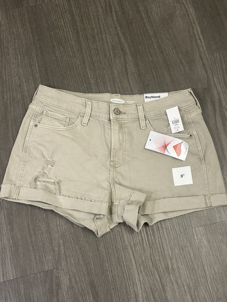 Old Navy Women’s Khaki Boyfriend Shorts Size 4