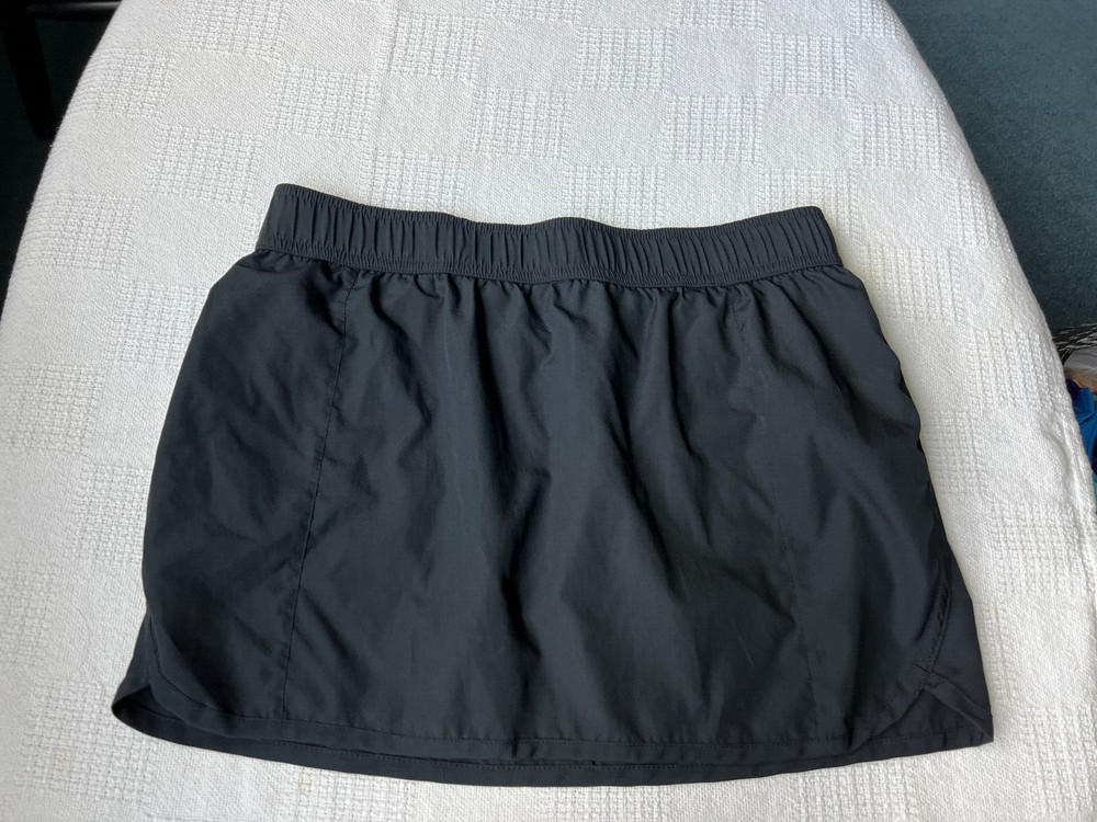 Columbia Omni-Wick Omni Freeze Zero Womens Sz S/P  Athletic Skort - Short Black