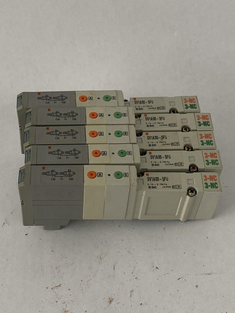 Lot Of 5 SMC SV1A00-5FU Pneumatic Solenoid Valve 5-Port 24VDC