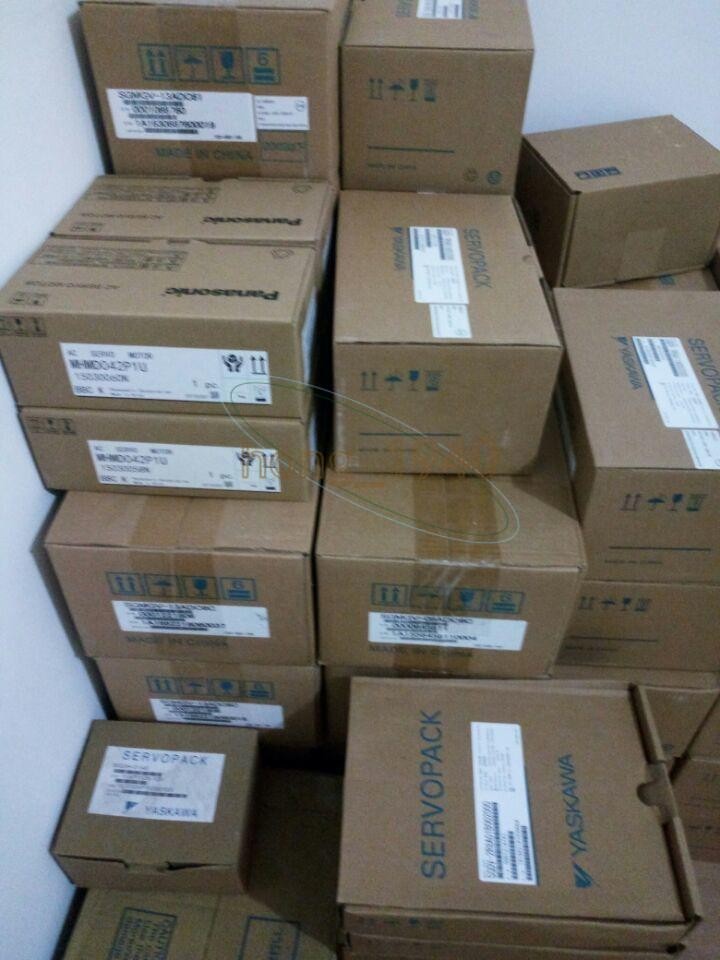 ONE NEW Yaskawa SGDS-02A02A
