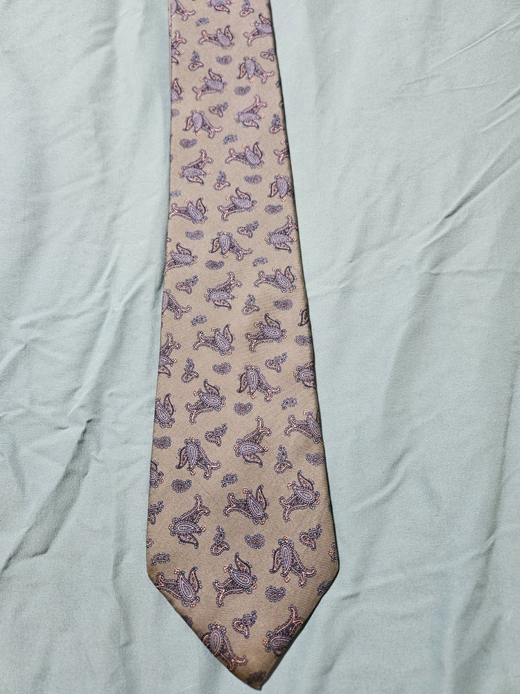 Vintage Christian Dior Monsieur Line Textured Gray Silk Tie