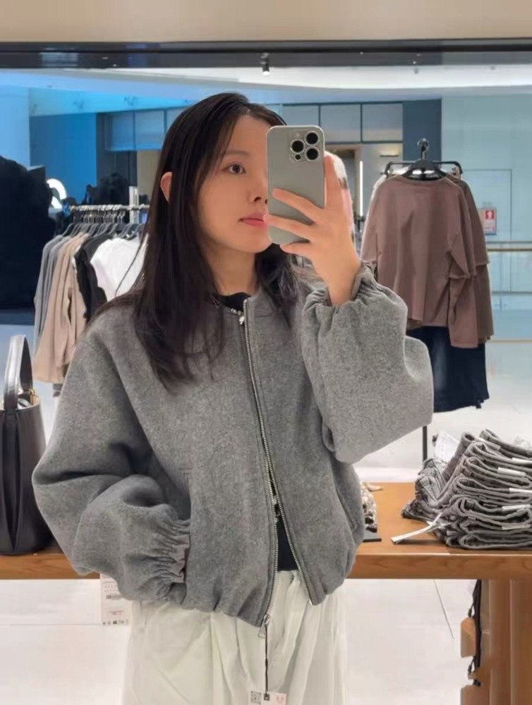 Loose Short Long-sleeved Top Bomber Jacket Women's Gray / Beige Coat