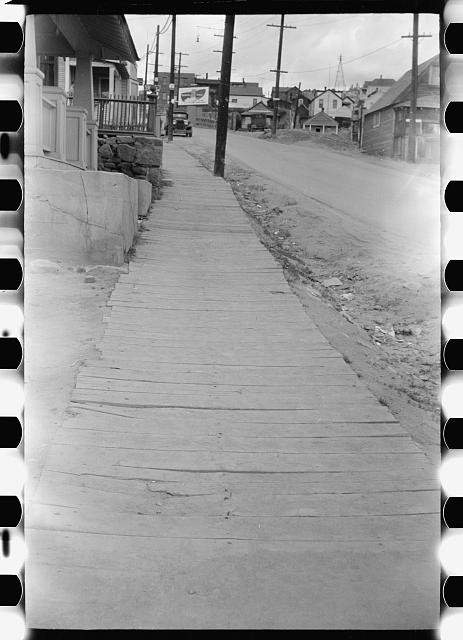 Photo:Butte Montana 1939 Main Street Board Sidewalk Photo