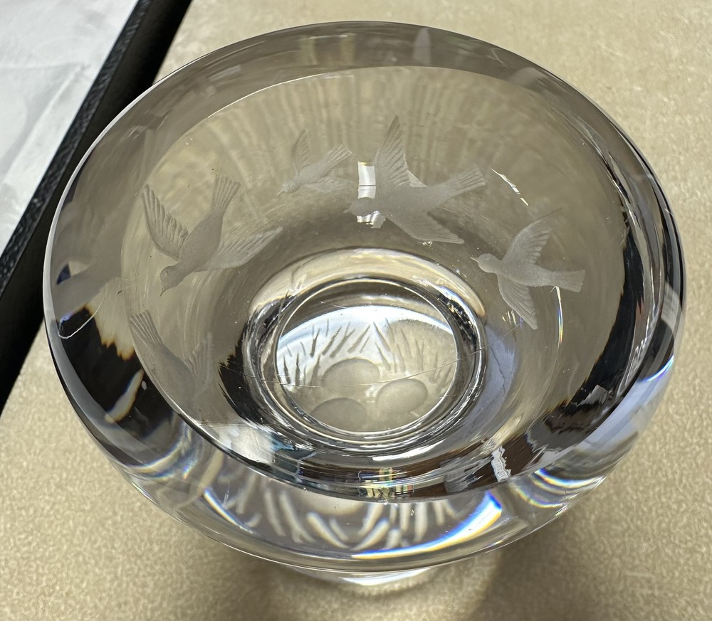 VTG Kosta Boda Art Glass Bird Nest Paperweight 97095 by Sigurd Persson