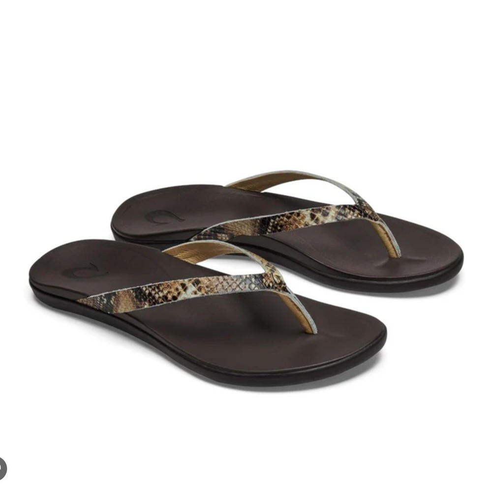 Olukai Ho'opio Leather Snake Print Flip Flops - Size 10