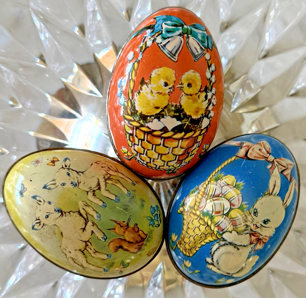 Vintage 1960s MCM British Decorative Tin Litho Easter Eggs - Set of 3