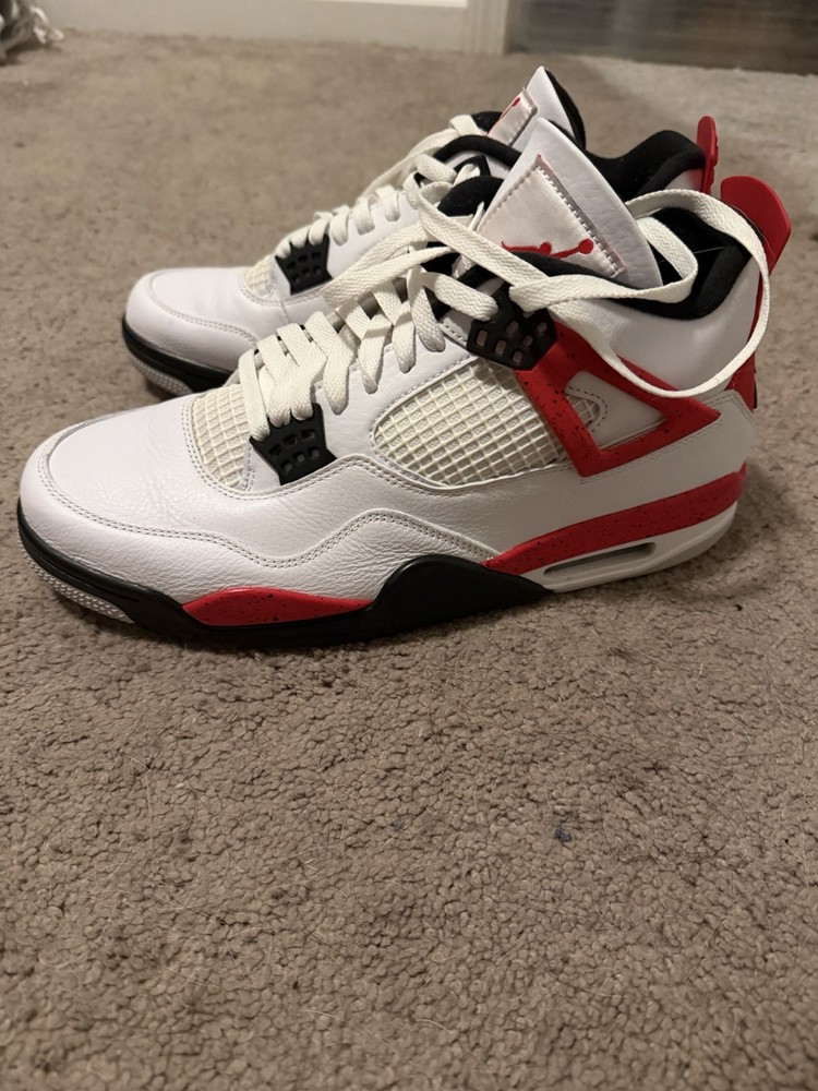 Jordan 4 Red Cements men’s size 11
