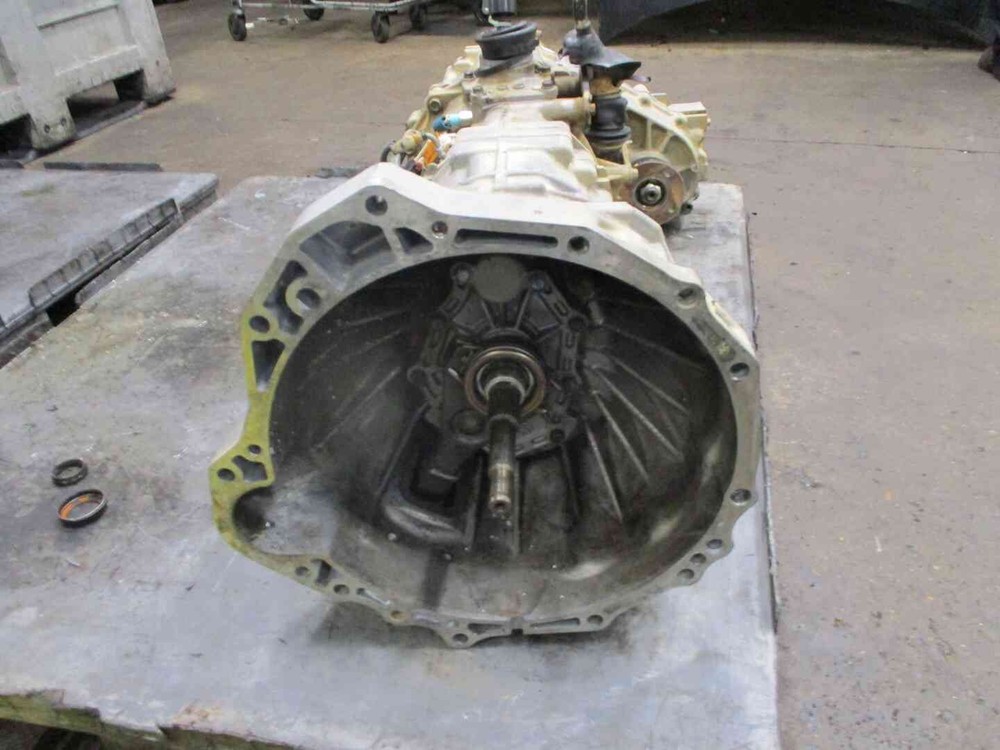 Gearbox 32010VK510 Nissan PICK-UP III 32010VK510