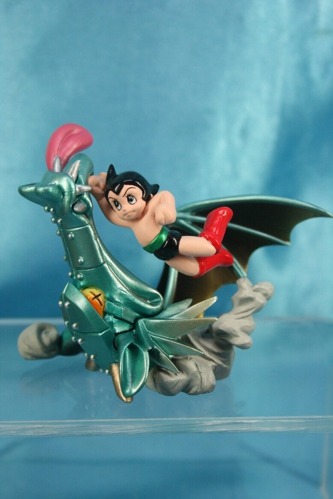 Takara Mighty Atom Astro boy K.T Scene Figure Vs Dragon Robot