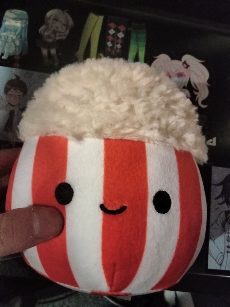 Squishmallows 8