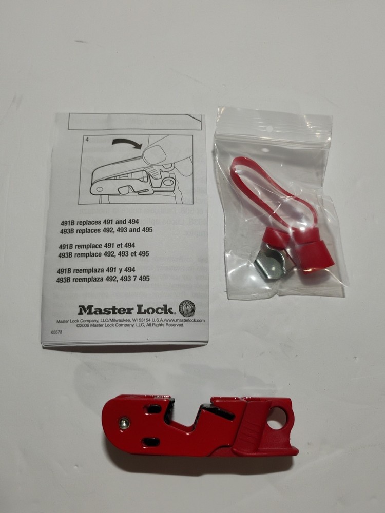 Master Lock 493B Grip Tight Circuit Breaker Lockout Tagout Standard Toggle