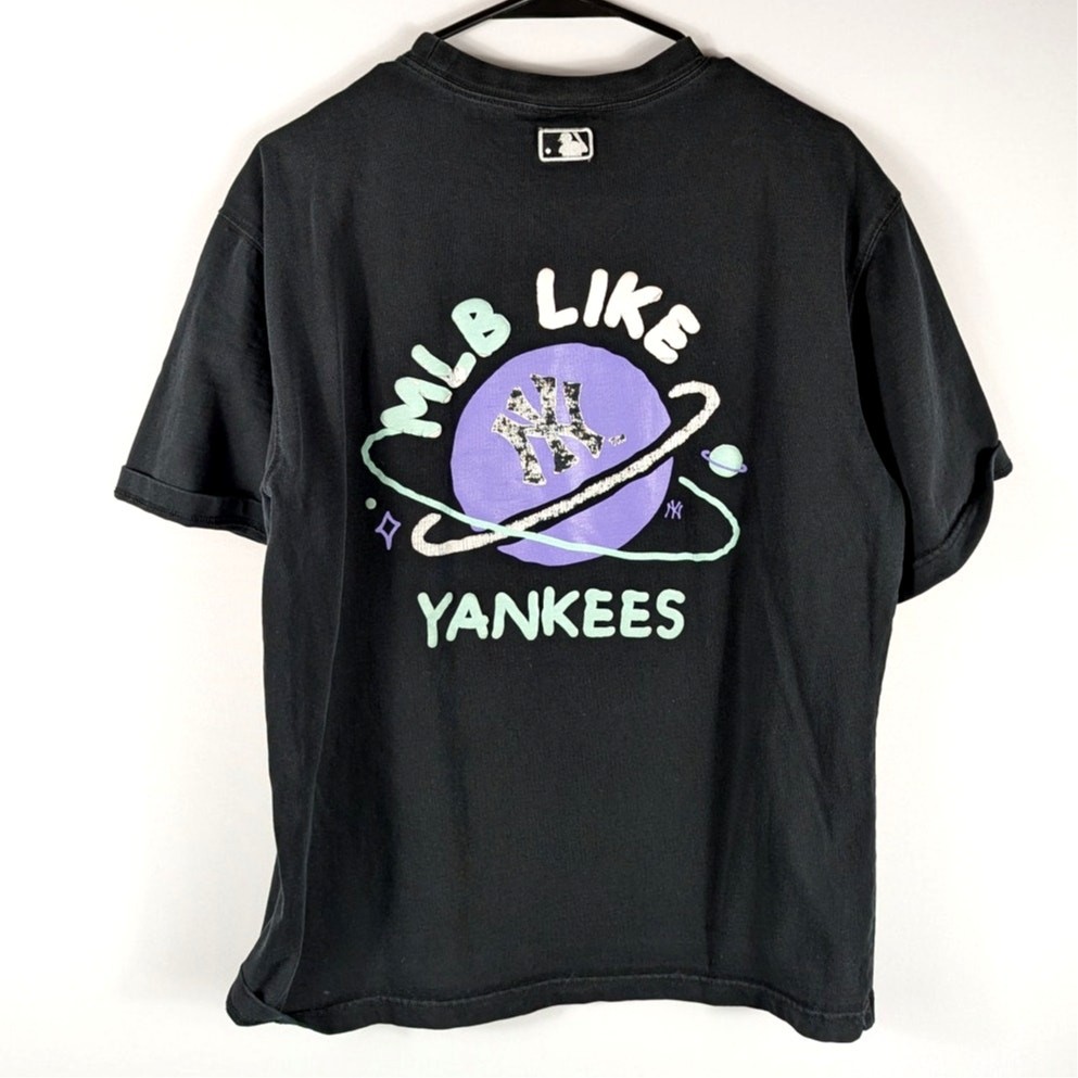 MLB New York Yankees Graphic T Shirt Men’s Large Black Genuine Merchandise