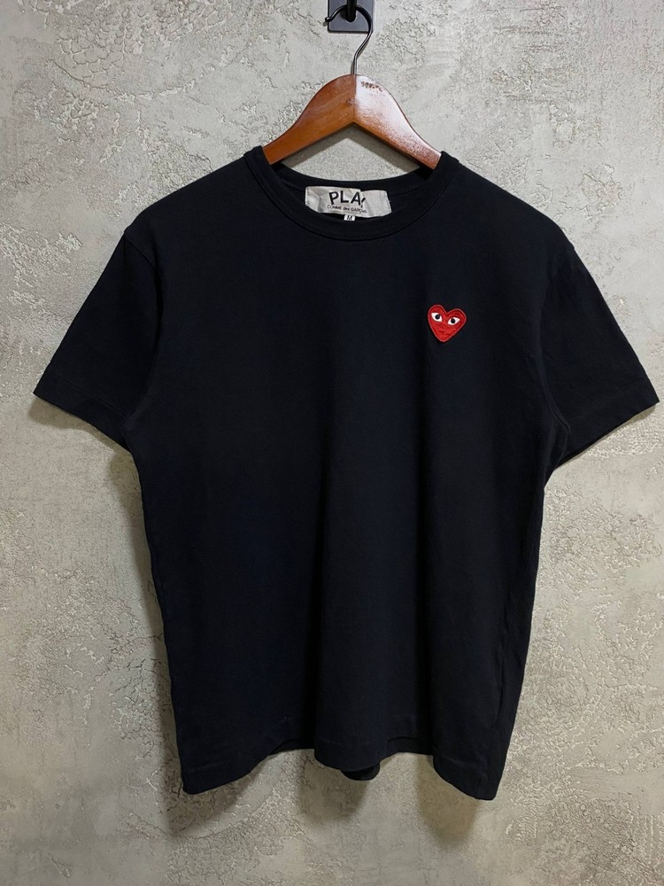 Comme des Garcons PLAY Men’s Black T-shirt Embroidery Heart Logo Size M Japan