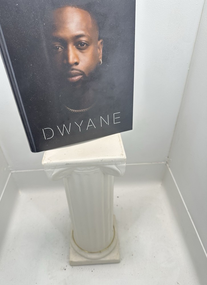 Dwyane by Dwyane Wade (English) Hardcover Book