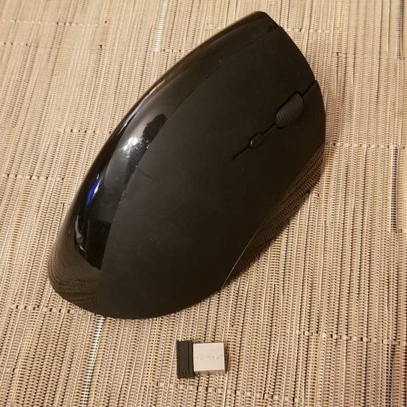 Stin Ergonomic Vertical Wireless Mouse