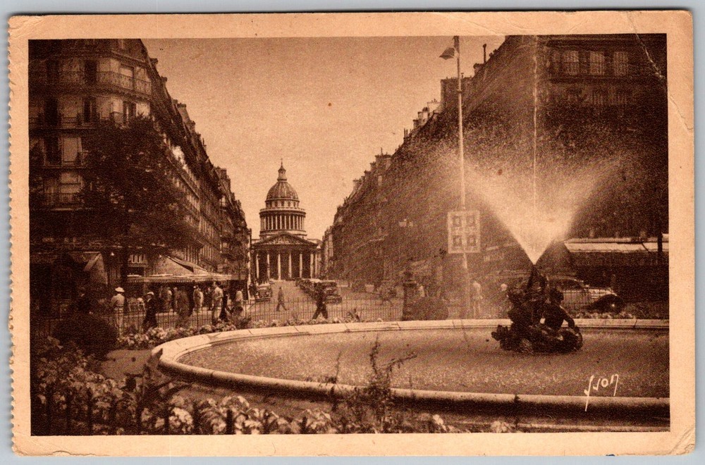 Vtg Postcard Pantheon Rue Soufflot Paris, Fr 1940s