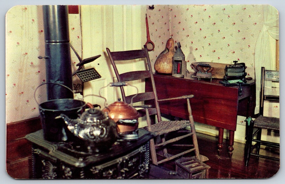 Postcard The Kitchen In Mark Twain's Boyhood Home, Tom Sawyer House, Hannibal MO