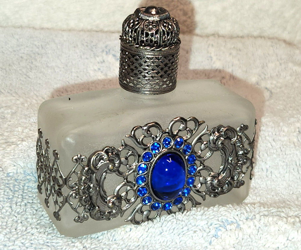 Vintage Czech Perfume Silver Filigree Frosted Glass Blue Stone 3