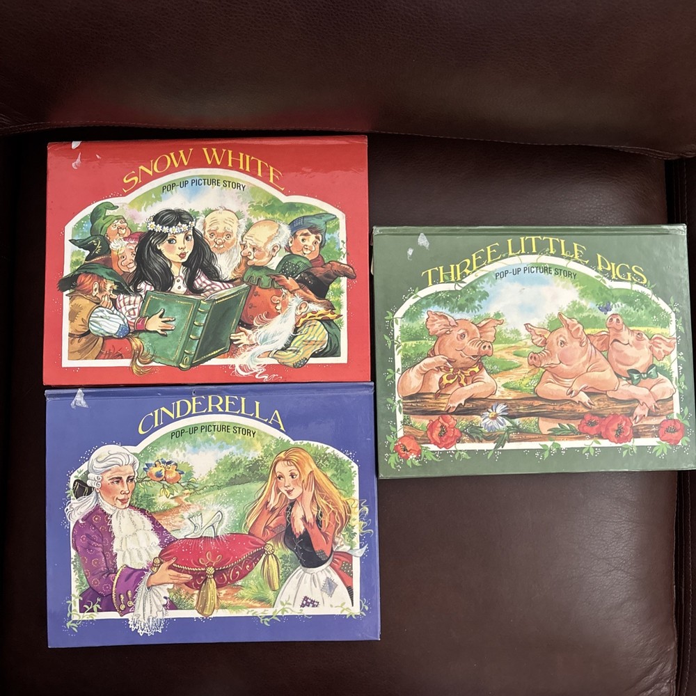 Brown Watson  3 Vintage Children's Pop Up Books Vojtěch Kubašta 1988 England