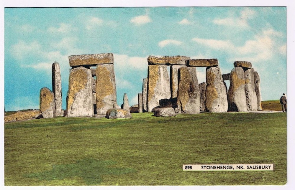 Postcard Wiltshire England UK Salisbury Stonehenge