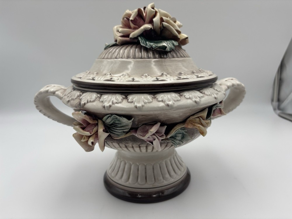 VINTAGE CAPODIMONTE Large Italian Tureen Urn Pink Roses Centerpiece Lidded