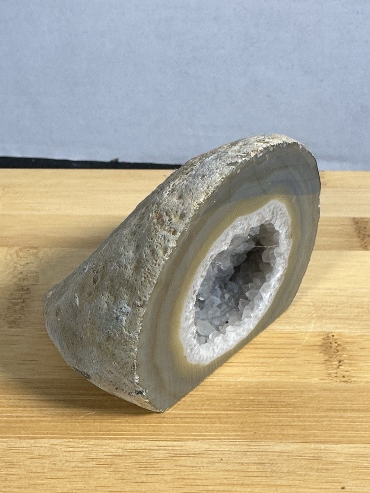 Polished Agate Geode Slice Crystal Display Specimen Mineral Stone 432g