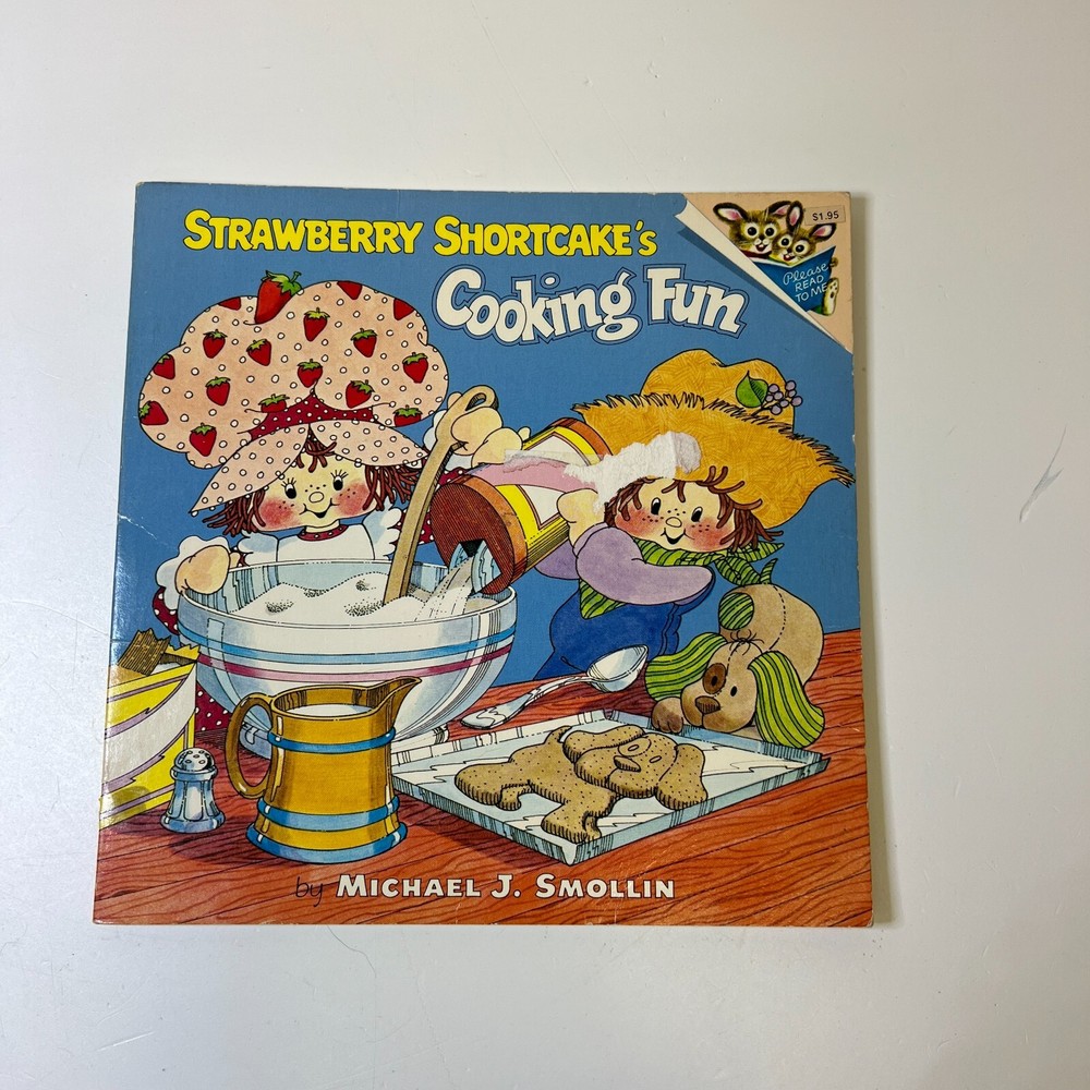 Strawberry Shortcake's Cooking Fun By Michael J. Smollin Collectors VTG