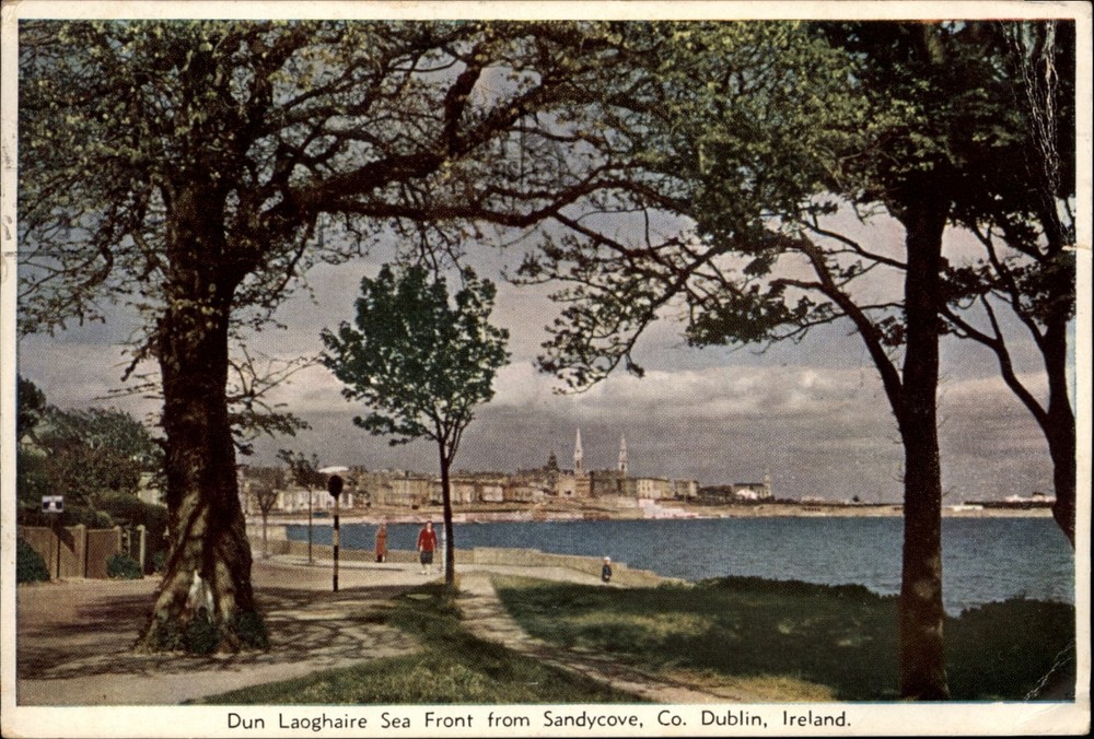 Dun Laoghaire Sea Front Sandycove County Dublin Ireland vintage postcard v519