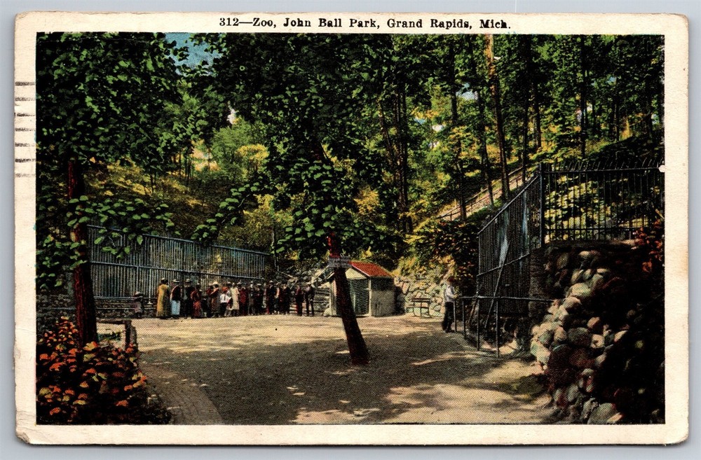 Zoo Cages With Audience The John Ball Park Grand Rapids MI C1924 Postcard N24