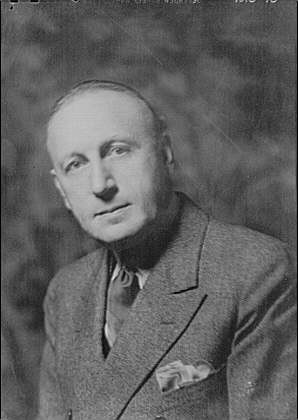 Photo:Rubin Mr Portrait Photo 1936 Genthe Man in Suit Studio Portrait