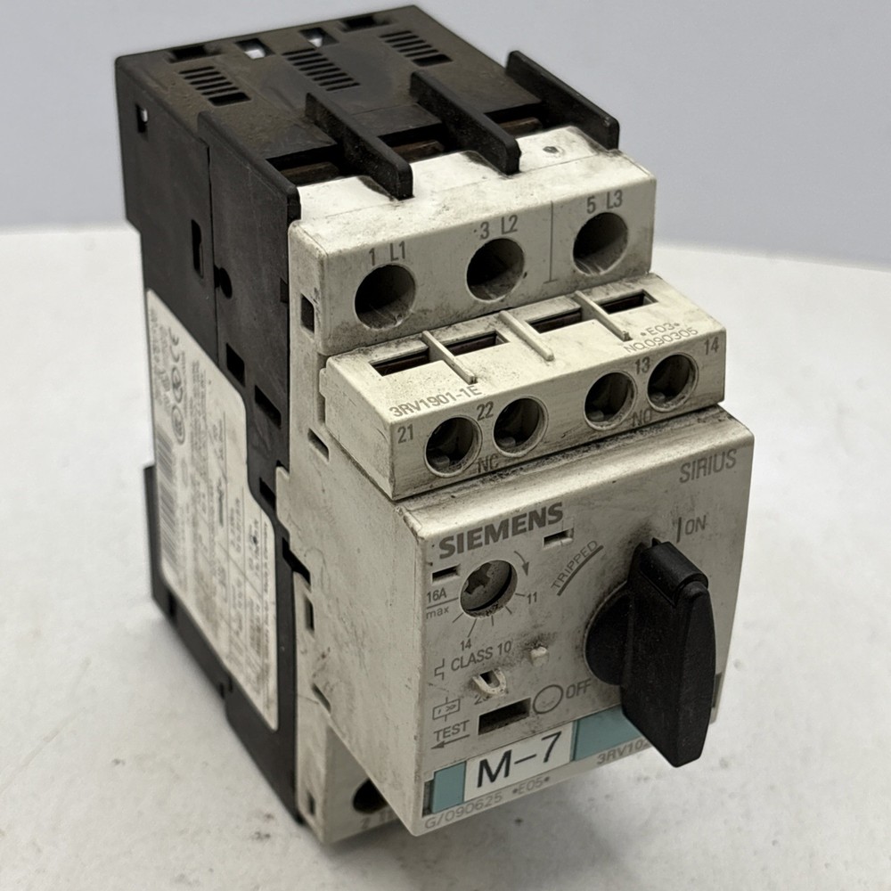 Siemens Sirius 3RV1021-4AA10 Circuit Breaker