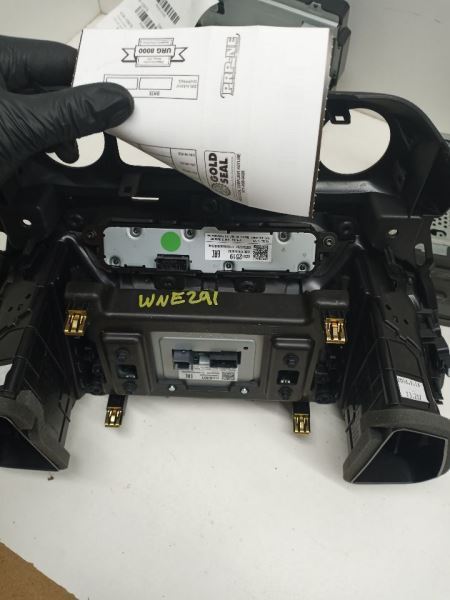 ACADIA    2017 Audio Equipment Radio 3510544-image