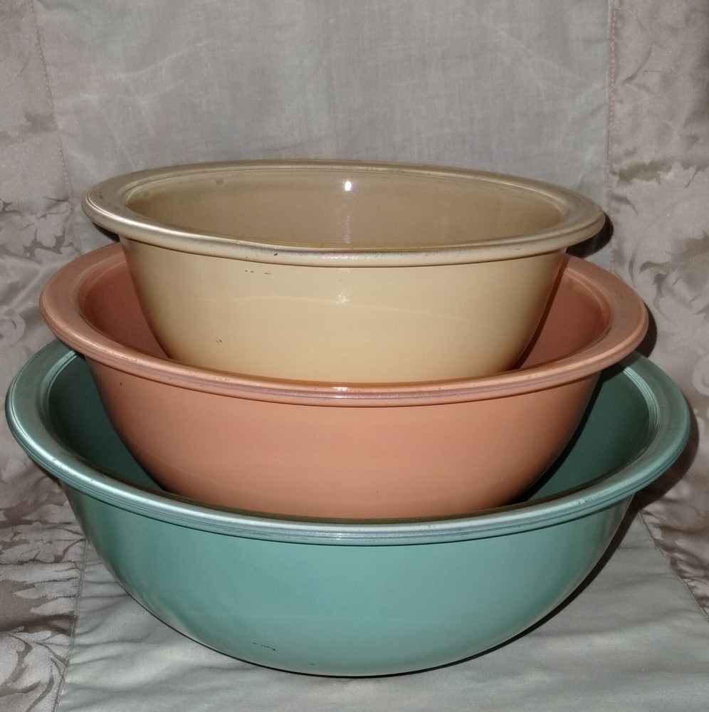 PYREX Mixing Bowls Nesting 322, 323 and 325 Clear bottom Delphite Blue Horizon