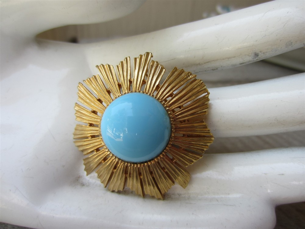 Vintage DE NICOLA Turquoise Blue Cabochon Flower Atomic Burst Dome Brooch PIN