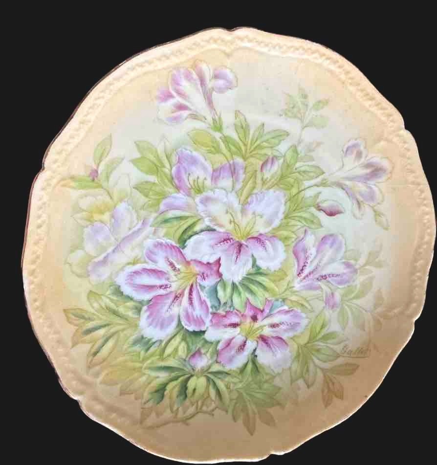 Bavaria Hand Painted Floral Porcelain Plate Gold Trim 10”