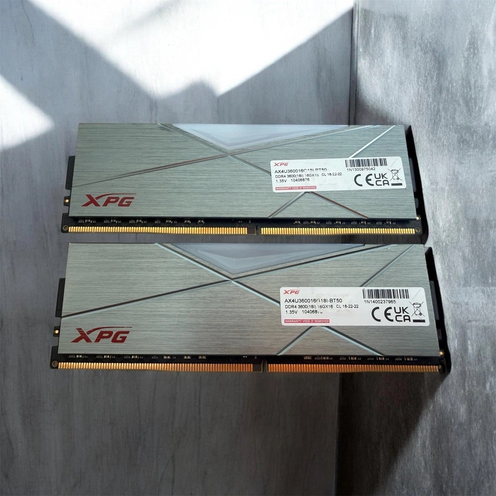 Adata XPG RGB 32GB (2x16GB) 3600MHz DDR4 - AX4U360016G18I-BT50 PC4-28800 Desktop