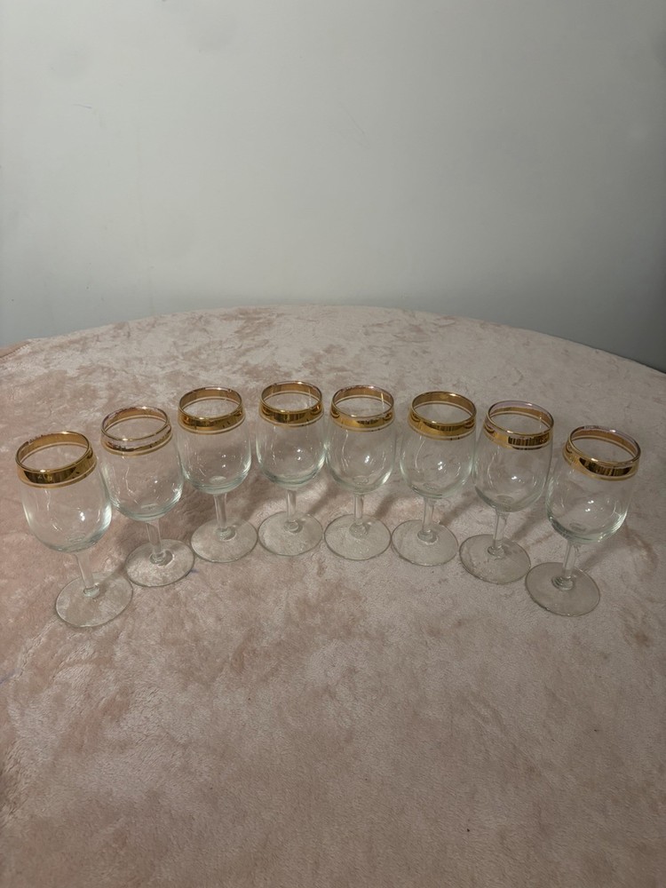 Vintage Set of 8 Gold Rim Cordial Wine Glasses Clear Stemware Barware