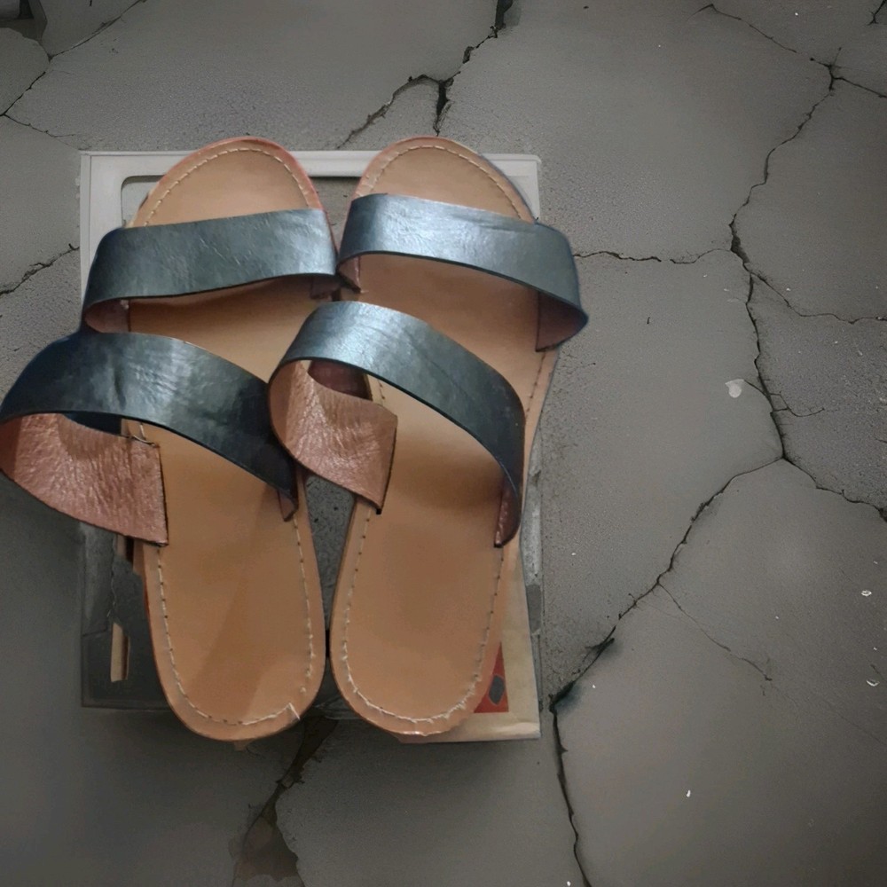 Women's Sandals Size 9