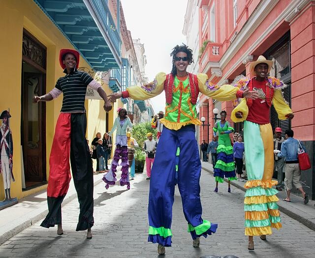 Photo:Old Havana Cuba 2010 Cuban dancers on stilts street parade