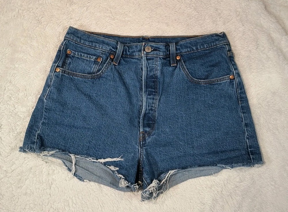 Levi's 501 Vintage Cutoff Denim Shorts Size 34 Blue Button Fly High Waist
