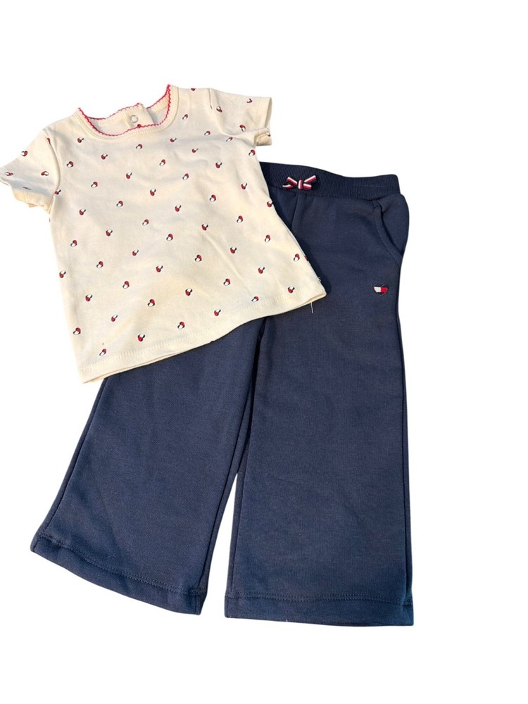 Tommy Hilfiger Infant 2 Piece Outfit Set 18M White Shirt Blue Pants Hearts NWT