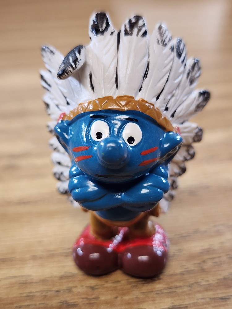 Smurfs Native American Indian Chief Smurf PVC Figure Schleich Peyo Figurine 1981