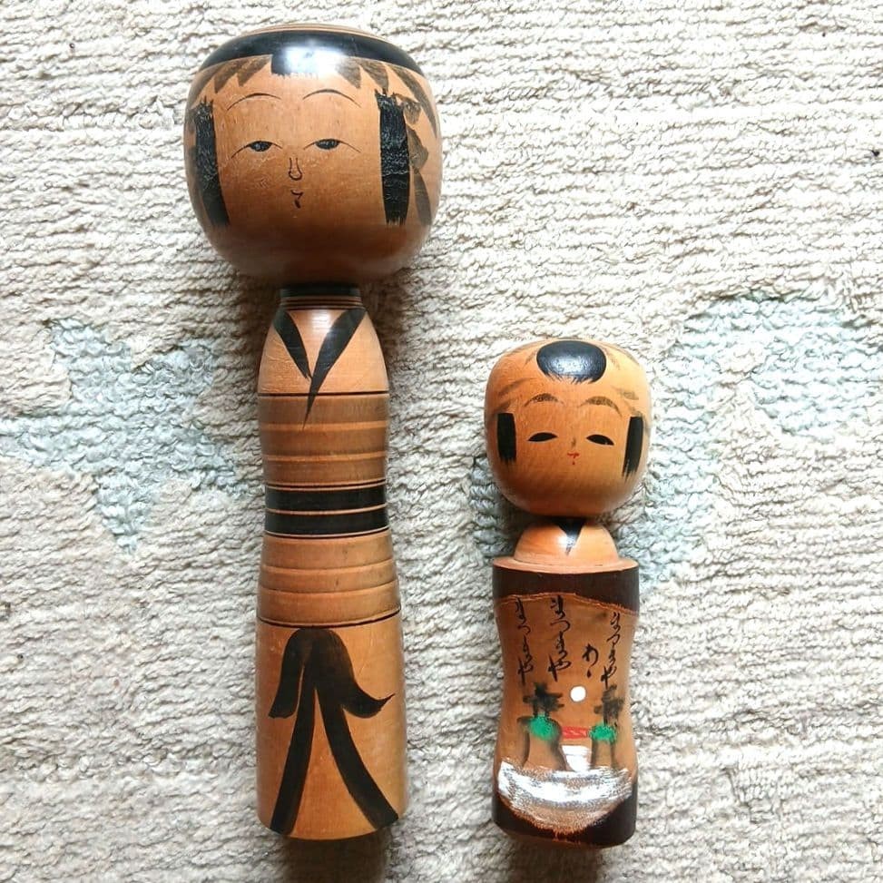 Kokeshi Doll Set Wooden Hand-Painted Small Large Traditional Japan