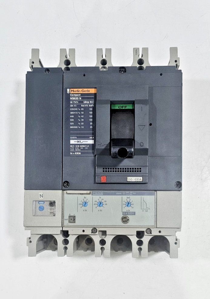 Merlin Gerin Compact Ns630 N Circuit Breaker 250/630A 4 Pole 42Ka 660V Str 23 Se