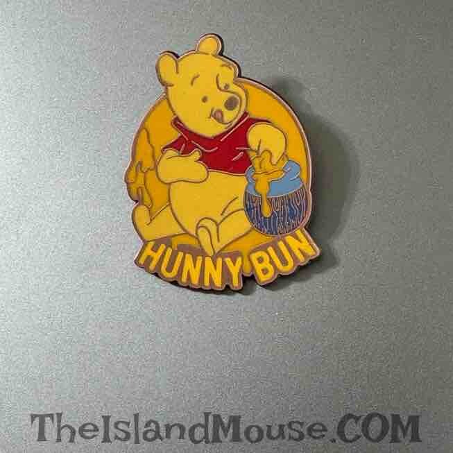 Disney DS Food Winnie the Pooh Hunny Bun Honey Tummy Pin (U7:142036)