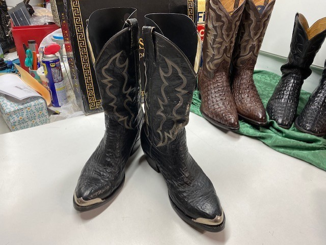 Cowtown Black Shark / Nickel Silver Toe Rand Cowboy Boots - Men's Size 9