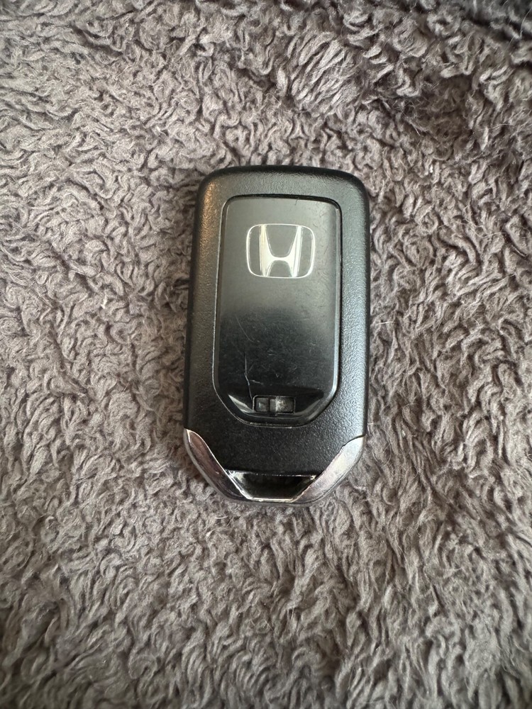 2016 - 2020 Honda Remote Smart Proximity Key 4B FCC: KR5V2X V41 /